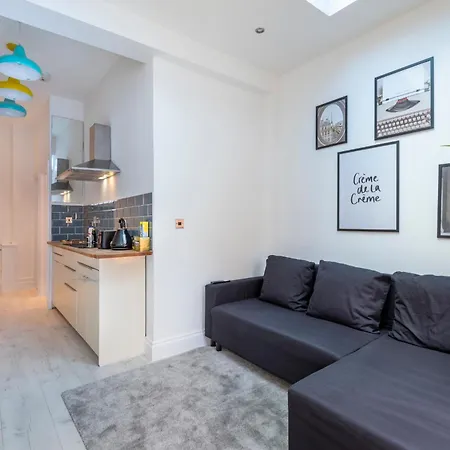 Aryas Apartments London - Croydon